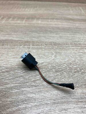 1718555 1 BMW E Series Connector Plug Unit Computer Wire