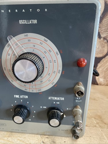 Heathkit HFW-1 TV Alignment Generator - Picture 4 of 8