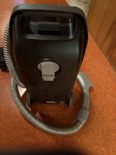 Kenmore WhisperTone 12.0 Amp Canister Vacuum w/ Power-Mate & Hose - Model 116 - Picture 7 of 10