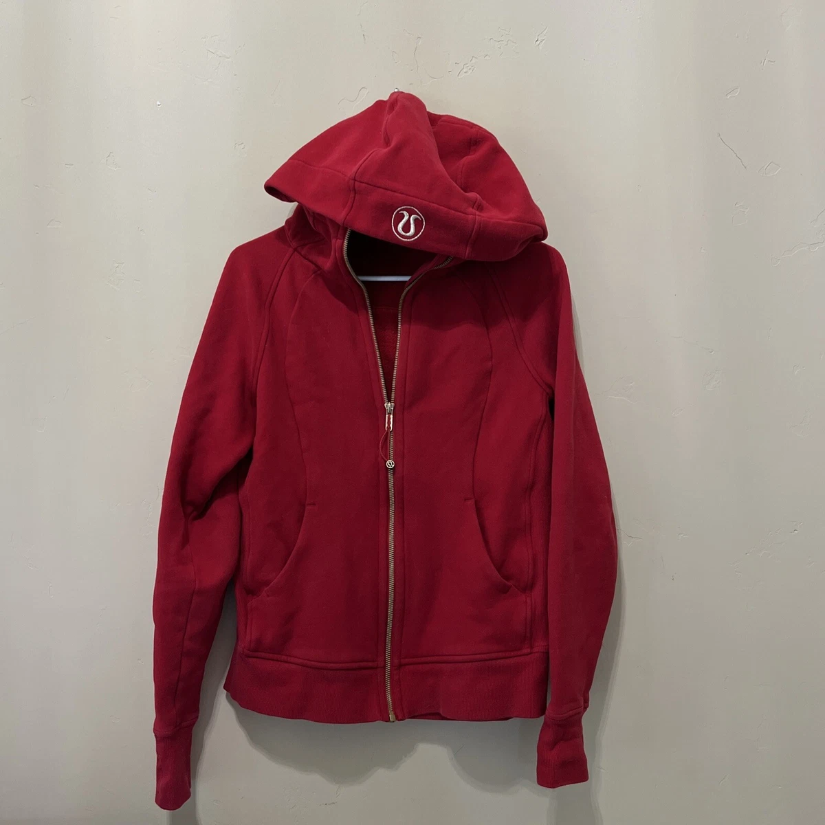 Lululemon red deals hoodie