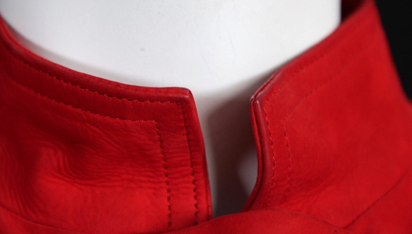 Giacca YVES SAINT LAURENT rosso carmine pelle nabuk con volant davanti 38