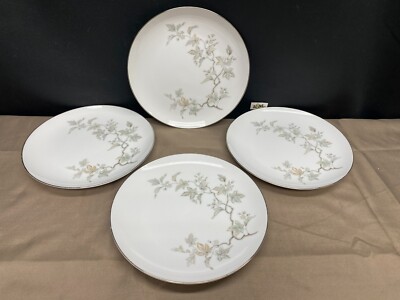 Royal M by Yamaka ''VINTAGE'' Leaves ~ Japan ~ Set of 4 ~ Salad Plates ~ 8''