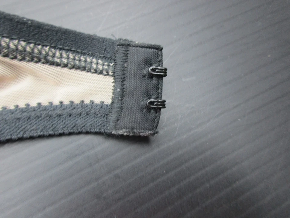 Sujetador Passionata Talla 36C Mujer Negro Damis Acolchado Encaje Con Aros Cierre Trasero 1D Foto 4 de 4