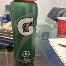 GATORADE SQUEEZE SPORTS WATER BOTTLE SOCCER CHAMPIONS LEAGUE 32 OZ