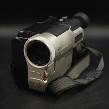 Caméra Vidéo Hitachi VM-E565LE - Ne Fonctionne Pas