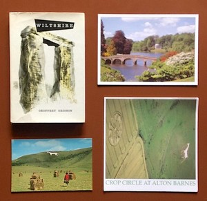 Vintage Travel Guidebook, Postcards for England’s Wiltshire