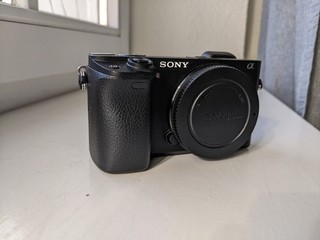 Sony Alpha 6300 neuwertig 900 Auslösungen