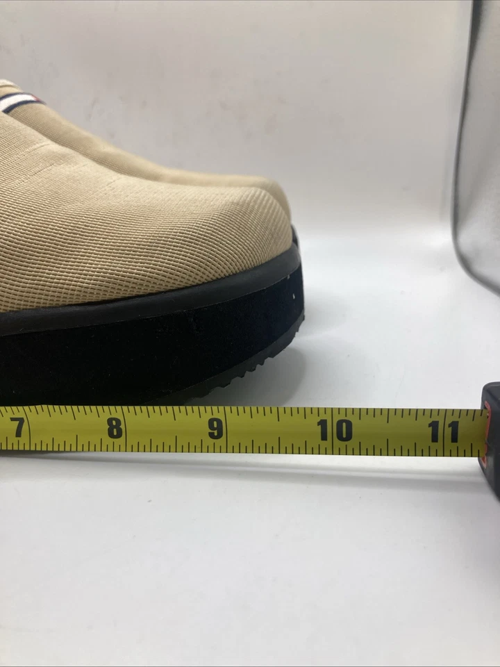 Tamancos de lona plataforma de espuma robusta Tommy Hilfiger Y2K tamanho 7,5M bronzeado - Imagem 2 de 4