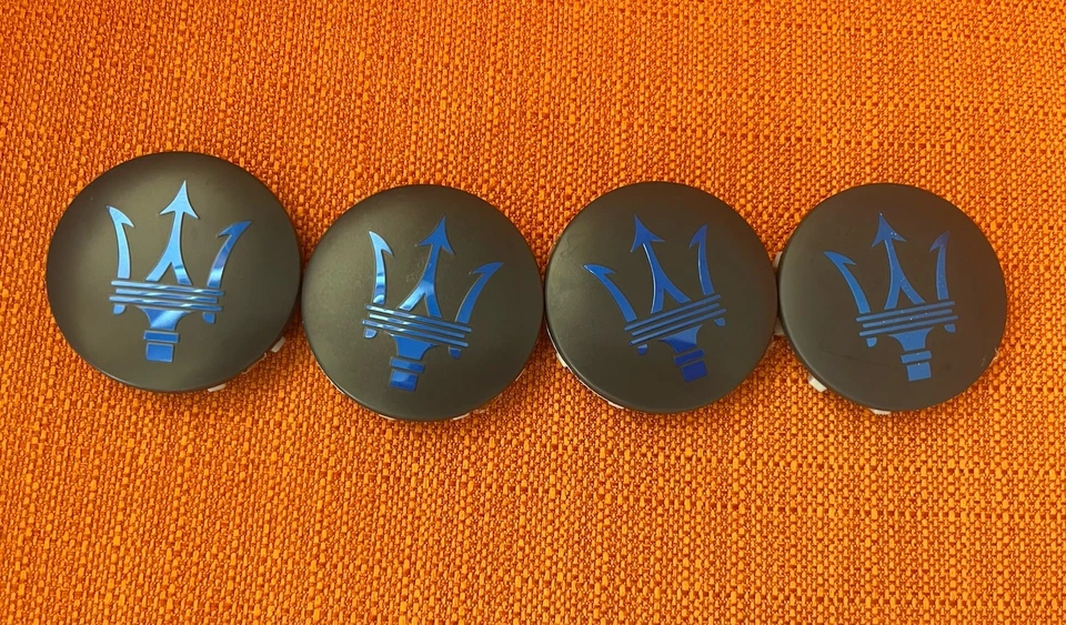4 piezas MASERATI QP & GHIBLI GTS NEGRO CON TAPA CENTRAL DE RUEDA AZUL Foto 4 de 4