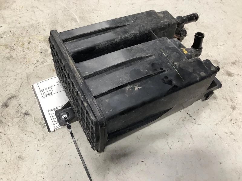 G37       2013 Fuel Vapor Canister 312950 - Image 2 of 4