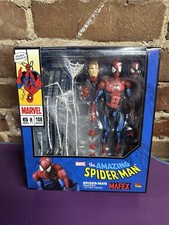 Medicom Toy MAFEX No.108 The Amazing Spider-Man Marvel Comic Paint Action Figure