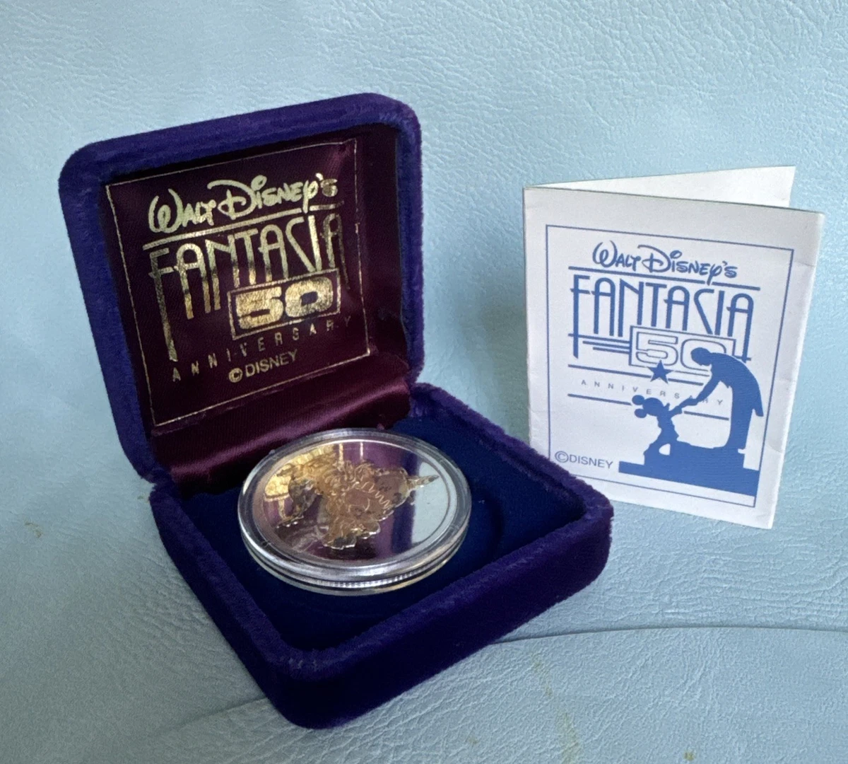 DISNEY FANTASIA 50周年記念メダル ミッキー ファンタジア50周年記念コインメダル