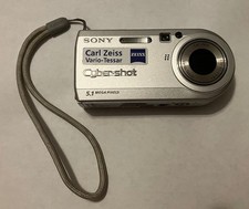 Sony CyberShot DSC-P100 5.1MP Silver Compact Digital Camera Digicam Cyber Shot