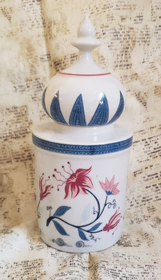 Vintage Elizabeth Arden ''Royal Pavilion at Brighton'' Porcelain Canister / Jar