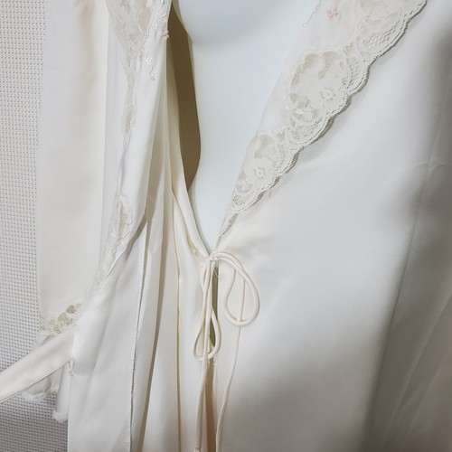 Sara Beth Robe Medium Vintage Long Ivory Floral Lace Embroidered Satin Peignoir - Picture 11 of 13