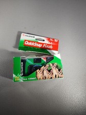Fuji Film QuickSnap Flash 35mm Trial Size Camera 15 Exposure. Exp. 12/2004