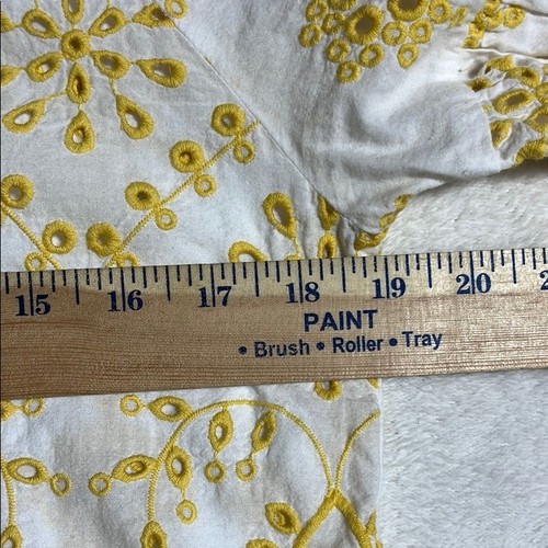 Given Kale White Eyelet Yellow Embroidered Blouse Top Size S Cottagecore Summer - Picture 7 of 8