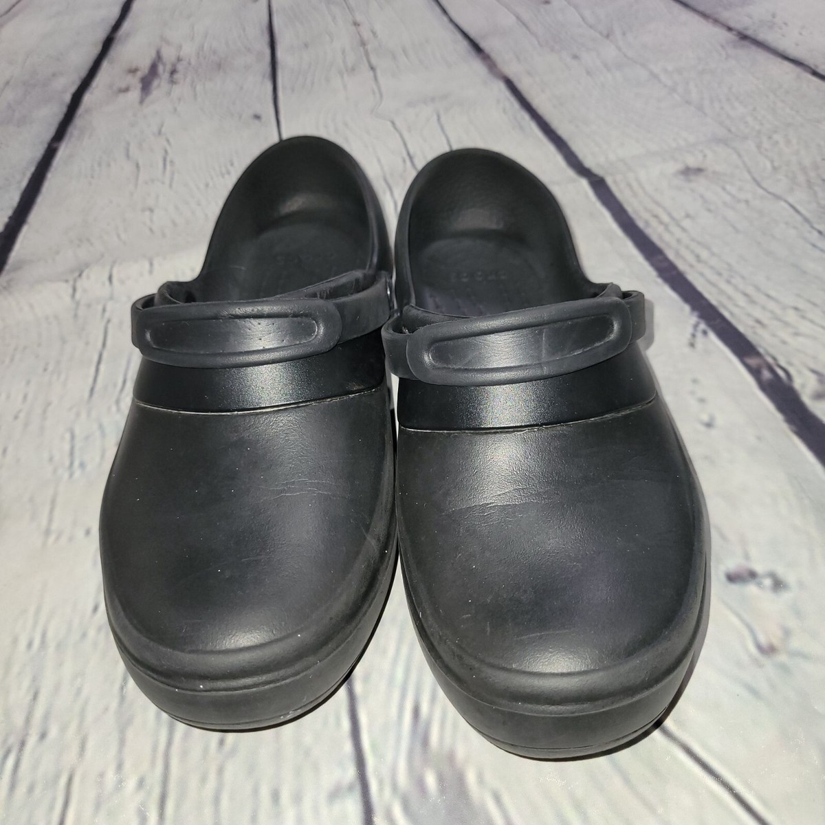 Crocs Clogs Womens Size Black Rubber Nursing Shoes Mercy Work