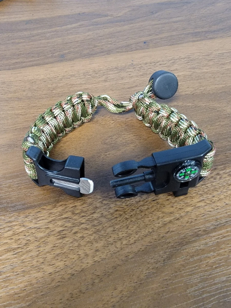 Survival bracelet best sale with saw