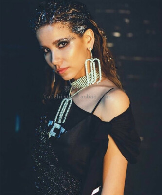 Blinding Ice Rhinestone Runway Necklace Earring Set
