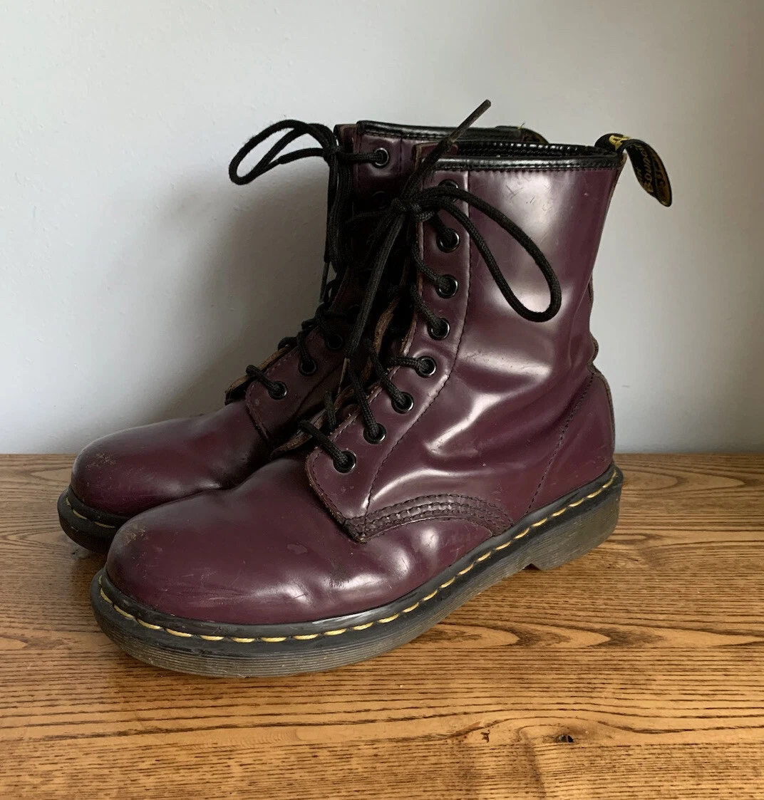 Purple dr sales martens size 6
