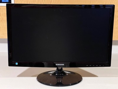 Samsung S24C300HL 23.6'' Widescreen LED Backlit Monitor 1920x1080 - No Adapter