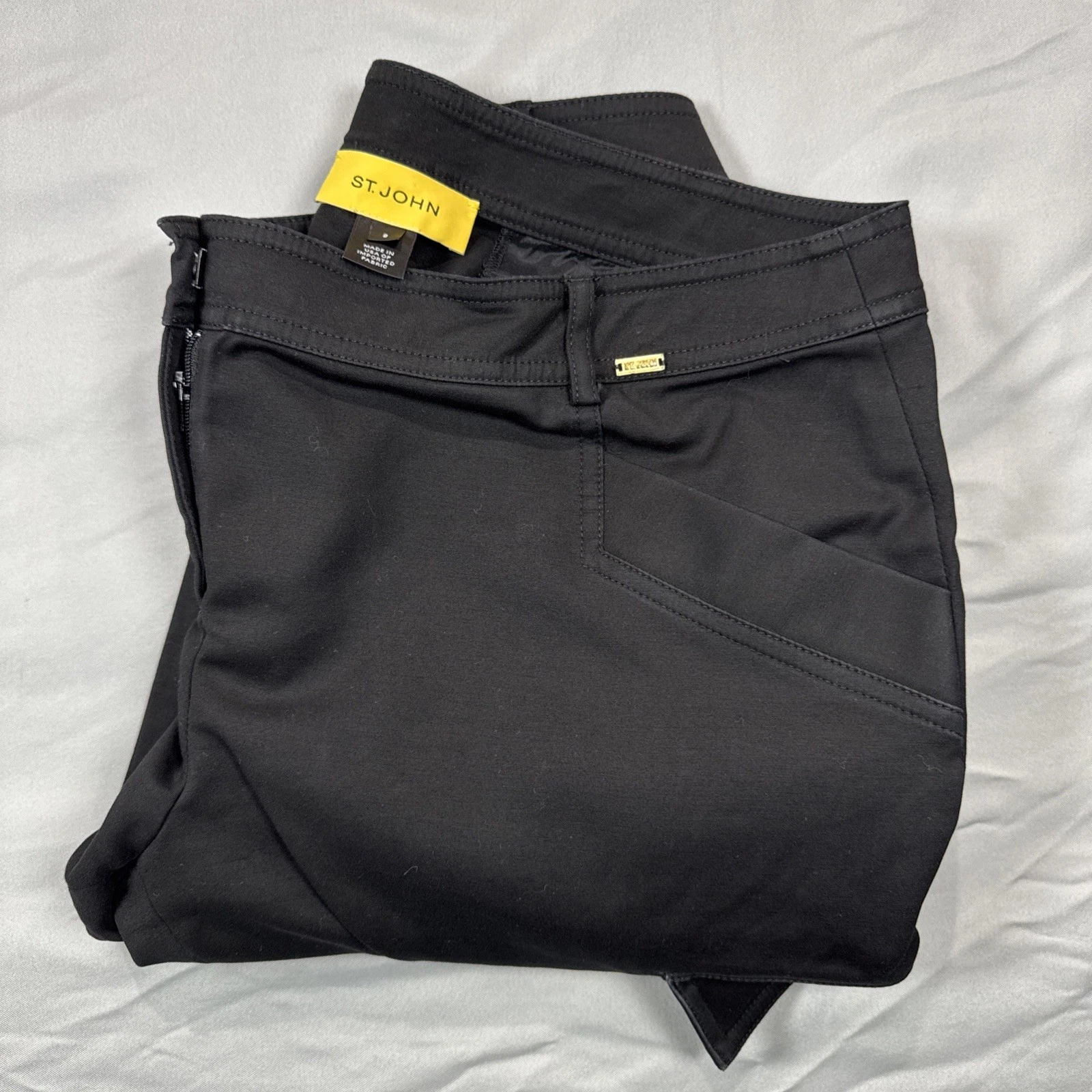St John Black Capri Cargo Pants Womens 8 Yellow Label USA Made Pockets