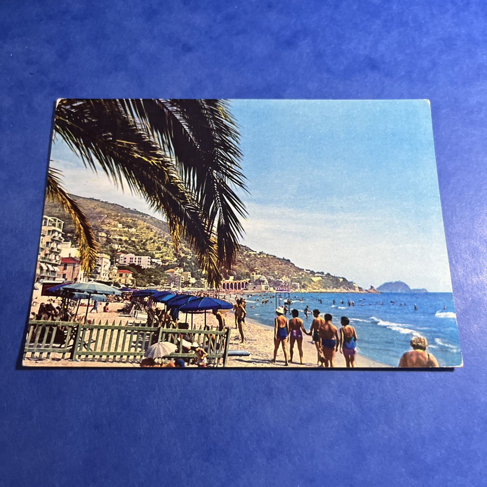 CARTOLINA COLORI COLLEZIONE ALASSIO LA SPIAGGIA DA LEVANTE RIVIERA DEI FIORI
