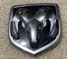 2005-2011 Dodge Ram 1500 2500 Tail Gate Badge Emblem 55077718aa 5s5 2005-2011 Dodge Ram 1500 2500 Tail Gate Badge Emblem 55077718aa 5s5