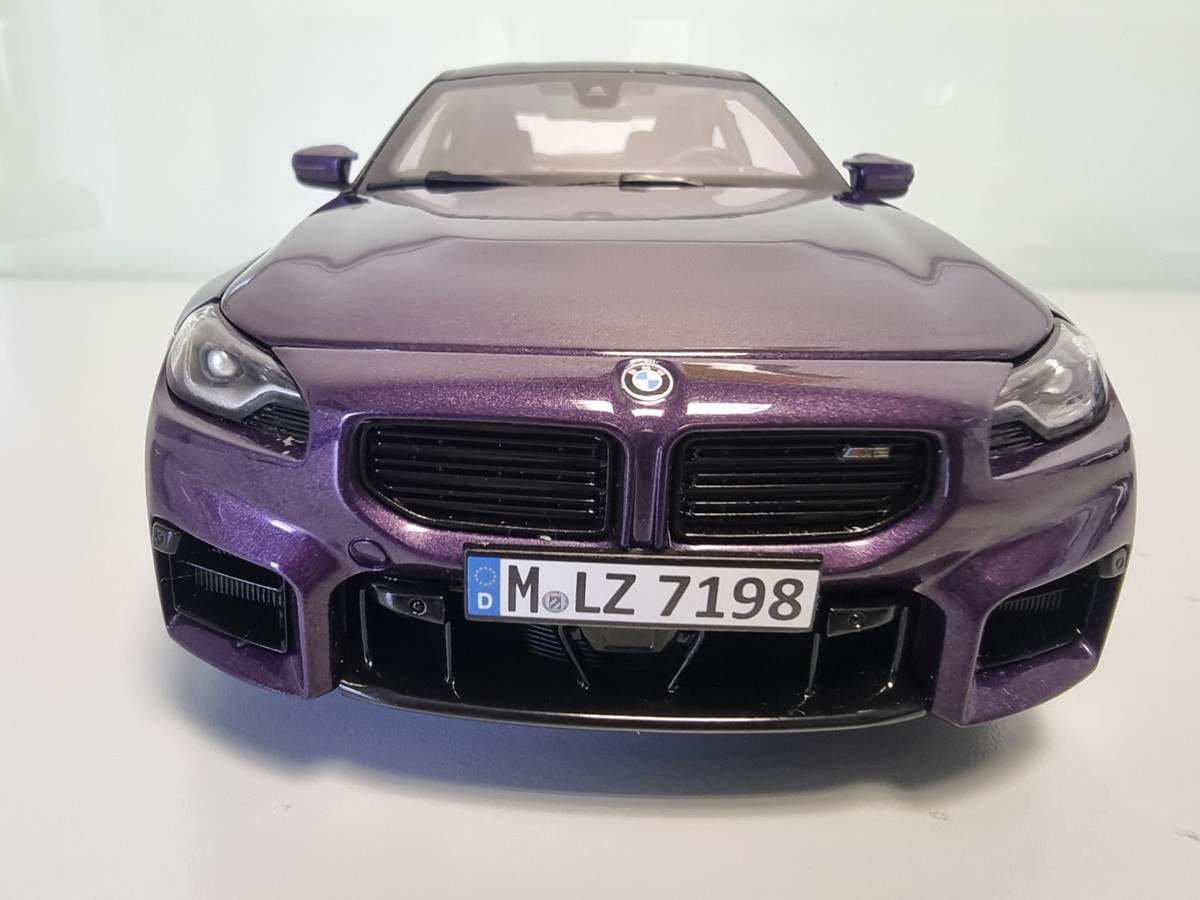 NEW MINICHAMPS MINIATURE BMW M2 COUPE G87 TWILIGHT PURPLE 1:18