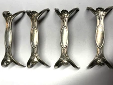 FOUR ART KRUPP BERNDORF SILVERPLATED IVY DESIGN KNIFE RESTS