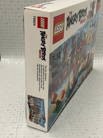 NEW/SEALED Lego 75824 Angry Birds Movie Pig City Teardown 2016 BNIB