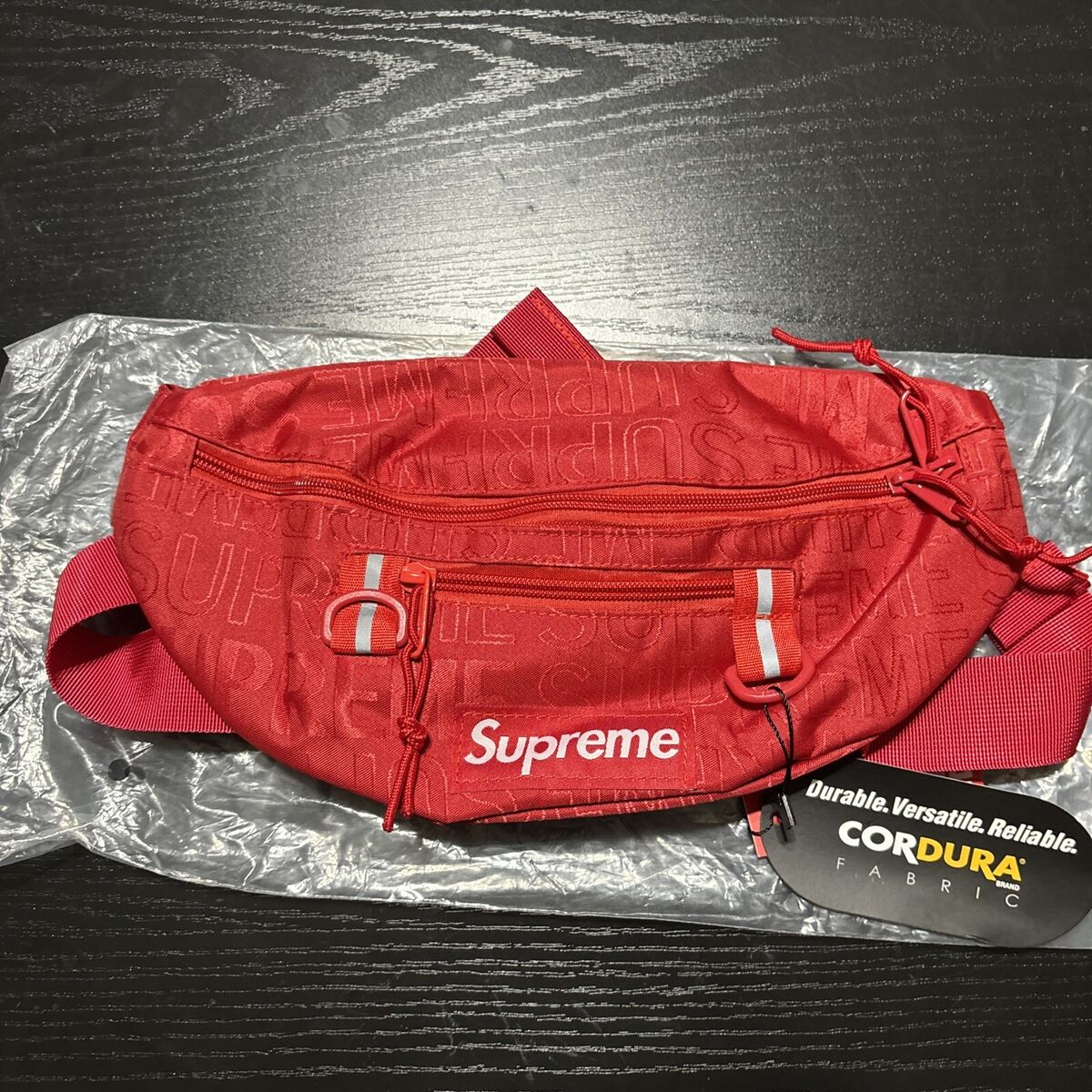 Supreme Waist Bag (SS19) Red | eBay Supreme Waist Bag (SS19) Red | eBay