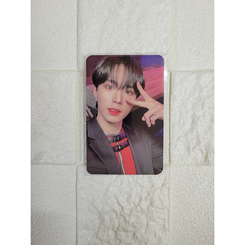 ウィアイ ジュンソ チェキ④ s-l1200.jpg