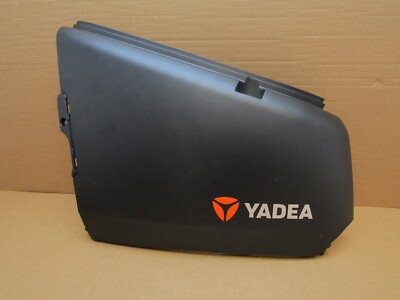 Yadea G5 2022 226 km Seitenverkleidung links (10647)