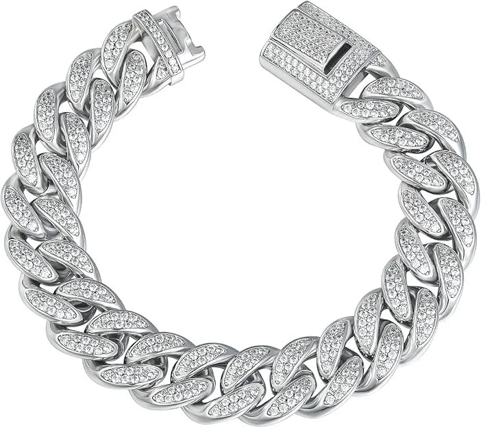 Brazalete de cadena cubana de diamantes simulados de corte redondo chapado en oro blanco de 14K Foto 2 de 4