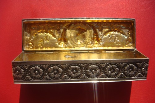 ANTIGUO Napoleón Hecho a Mano Artes y Manualidades PLATA Flores en Relieve CAJA 92 Gramos - Imagen 11 de 24