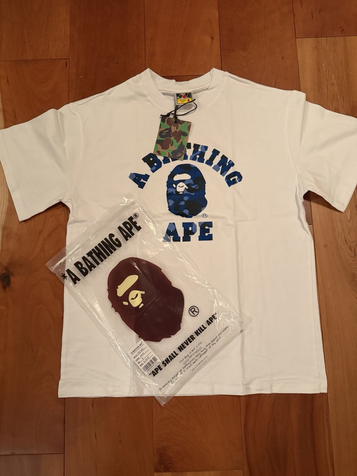 A Bathing Ape BAPE College Ape Head Graphic Logo T-Shirt Men’s M White
