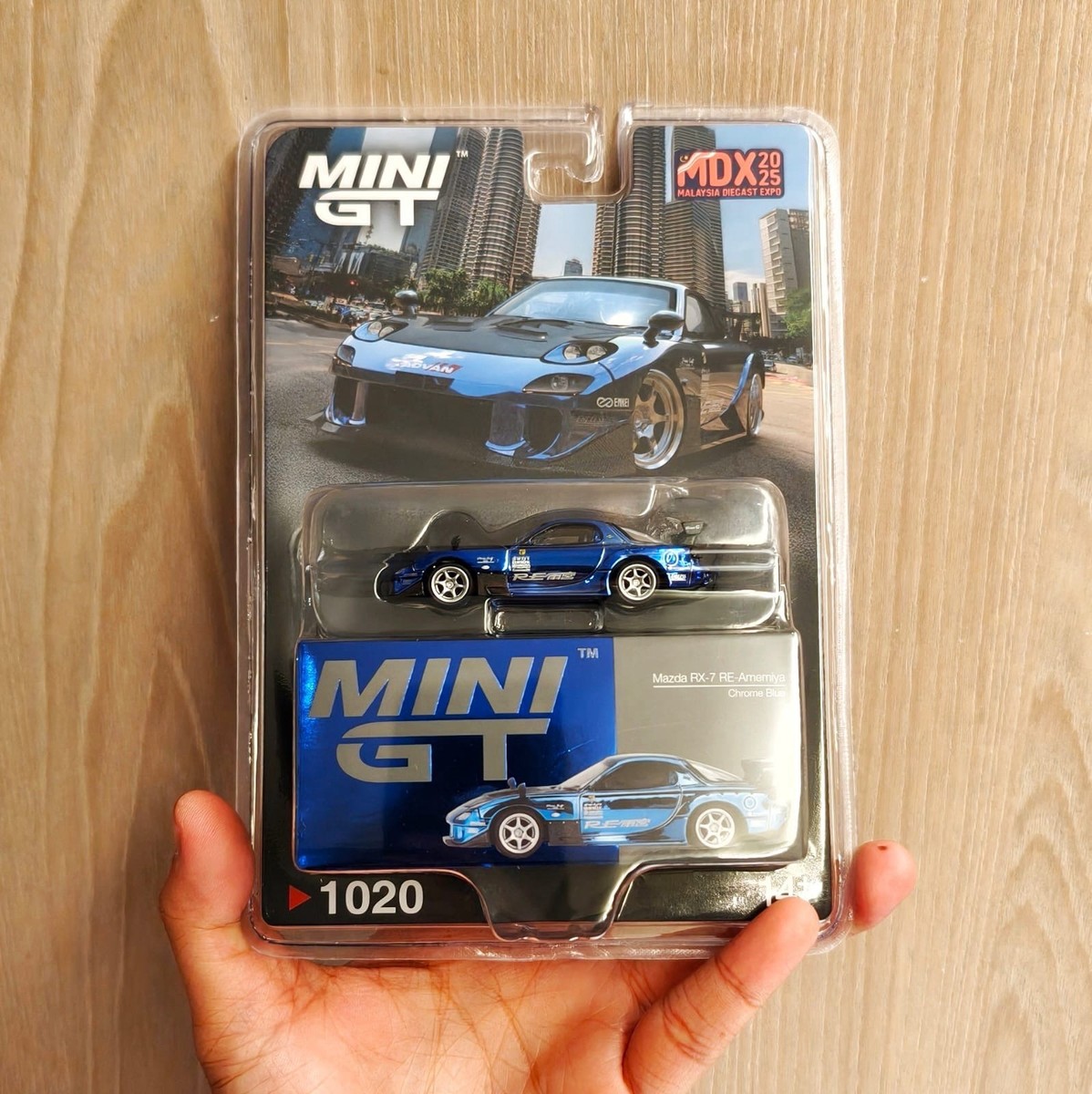MINI GT 1/64 1020 MDX限定 MAZDA RX−7 RE雨宮 Mini GT #1020 Mazda RX-7 RE-Amemiya Chrome Blue MDX 2025