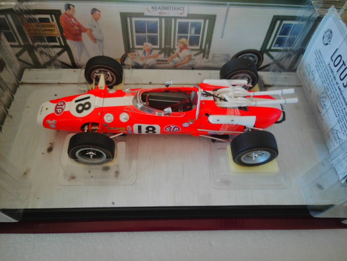 ミニカー CAROUSEL 1 1/18 LOTUS 56 1968 INDY 500 CAROUSEL 1 1/18 LOTUS 56 1968 INDY 500