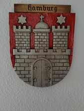 Hamburg Wappen handgeschnitzt 30x24  Holz