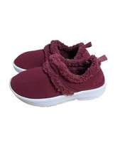 OOFOS Womens Oocoozie Low Recovery Shoe Sherpa Burgundy Cabernet Wine Red HTF