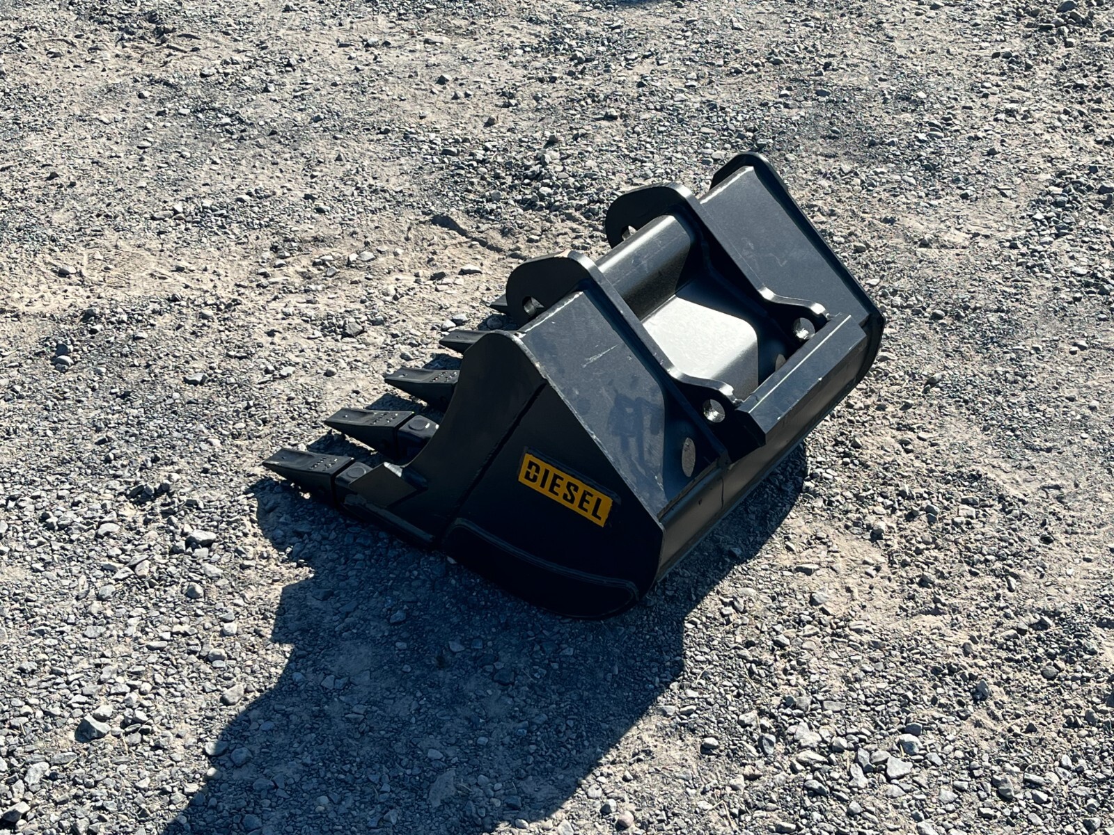 24" Bobcat XChange Bucket for E35 & E42 eBay