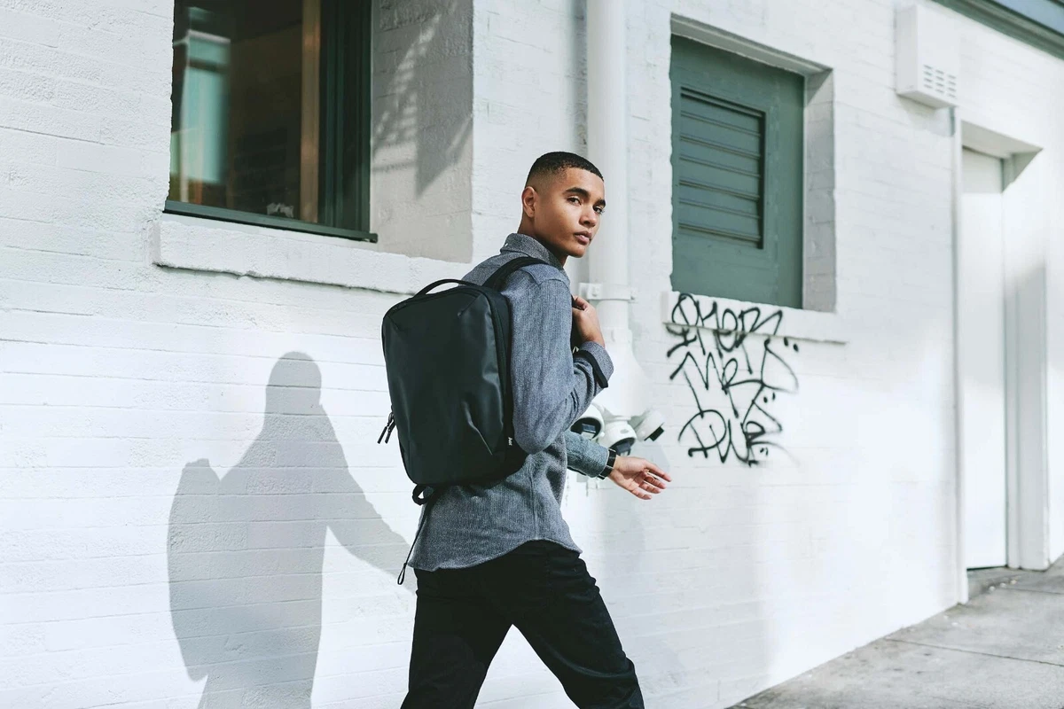 Aer Slim Pack Black Compact Versatile Durable Work/Tech/EDC Backpack  Daypack BN | eBay