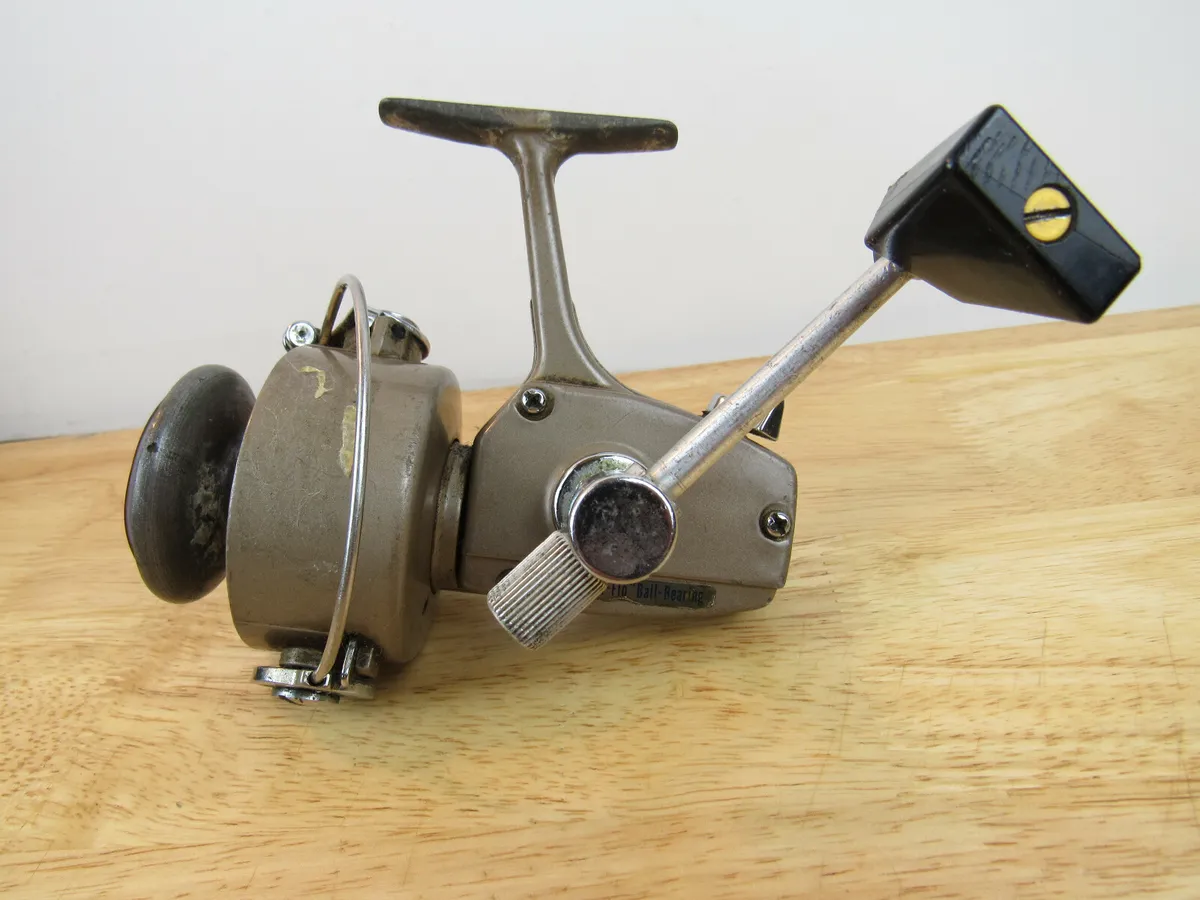 Daiwa No. 7550H-RL Medium Action Spinning Reel Japan Vintage Fishing Gear