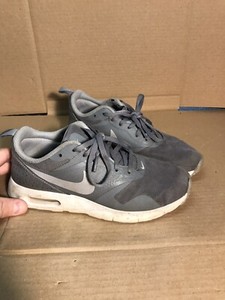 nike shoes youth size 5