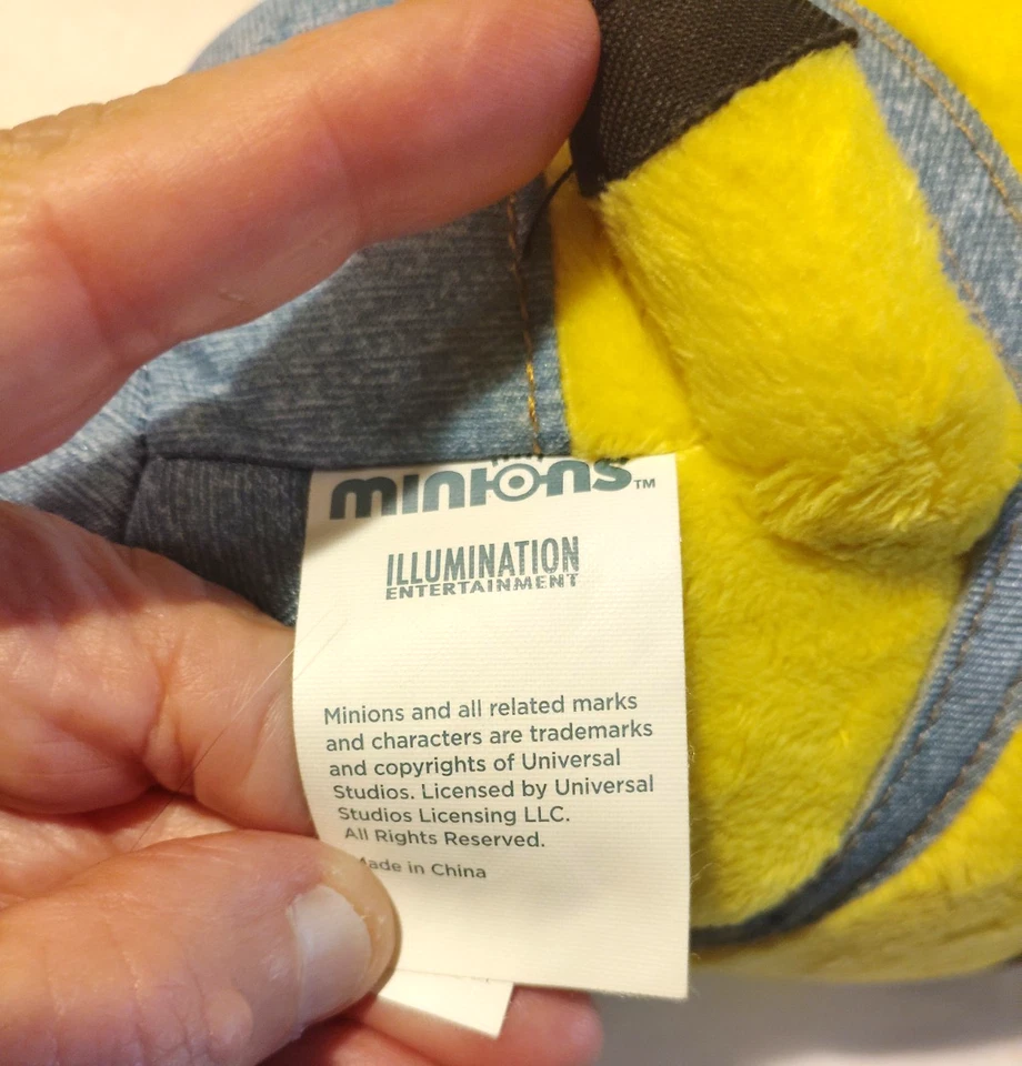 MINION Bob Despicable Me Muñeca 9 pulgadas Juguetes Thinkway de Peluche Foto 3 de 4