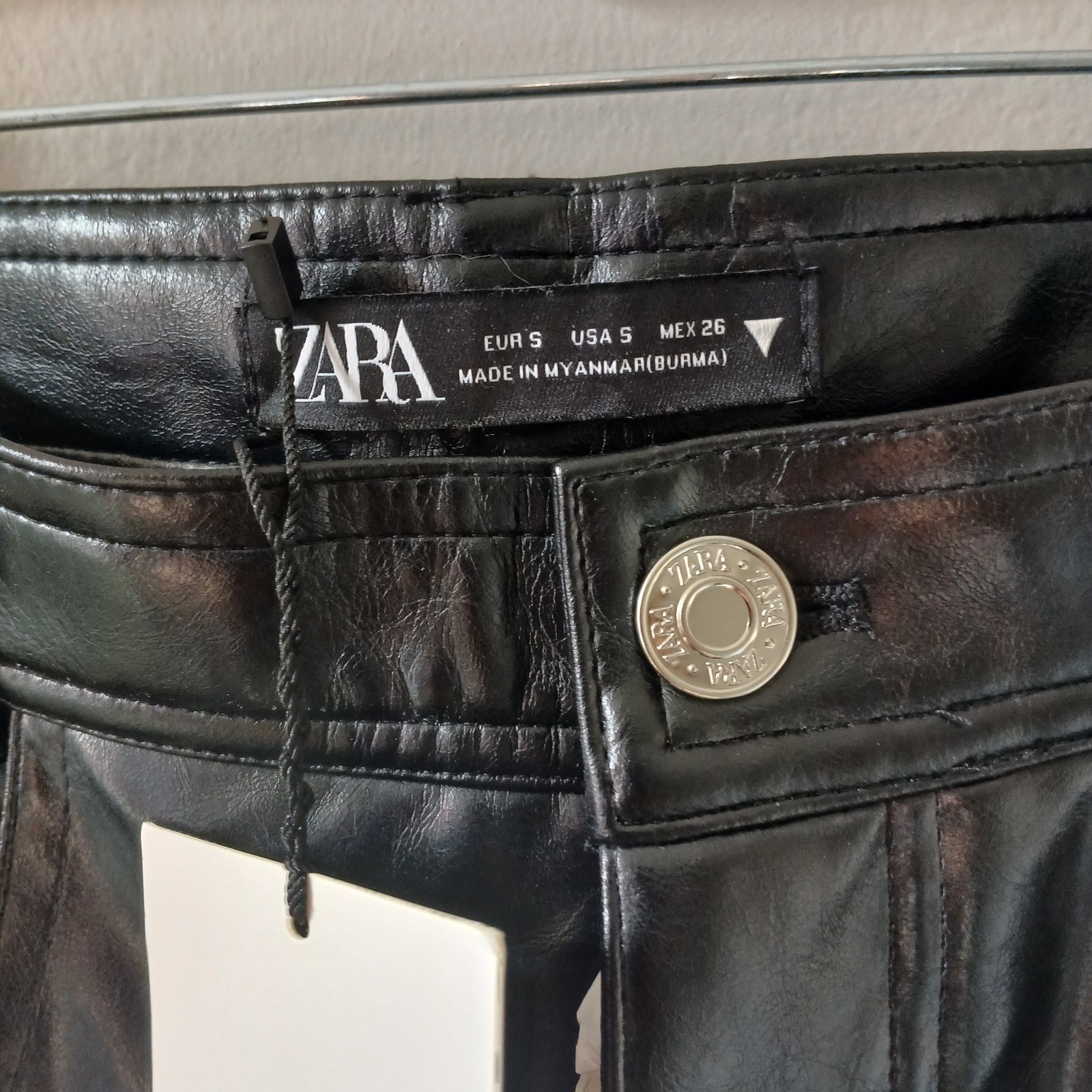 Zara Women's Size Small Cutout Hips Black Faux Leather Wide Leg Pants  NWT!!! image 7