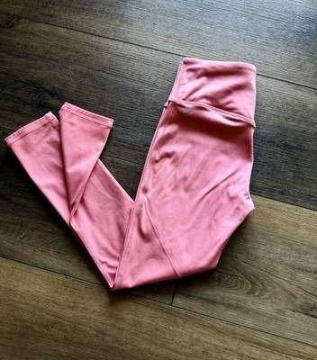 NWOT Fabletics Motion365 Leggings