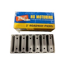 Vintage Atlas HO Motoring 2" Roadway Piers 1251-20 12 Pc Complete w/ Box